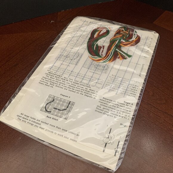 Lot of 3 Creative Circle Cross Stitch Kits - 1627 Happy Rainbow & 1628 Monogram - Picture 10 of 10